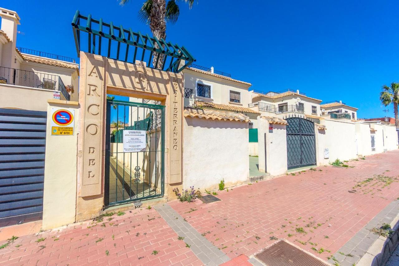 Fh Mediterraneo Torrevieja Eksteriør bilde