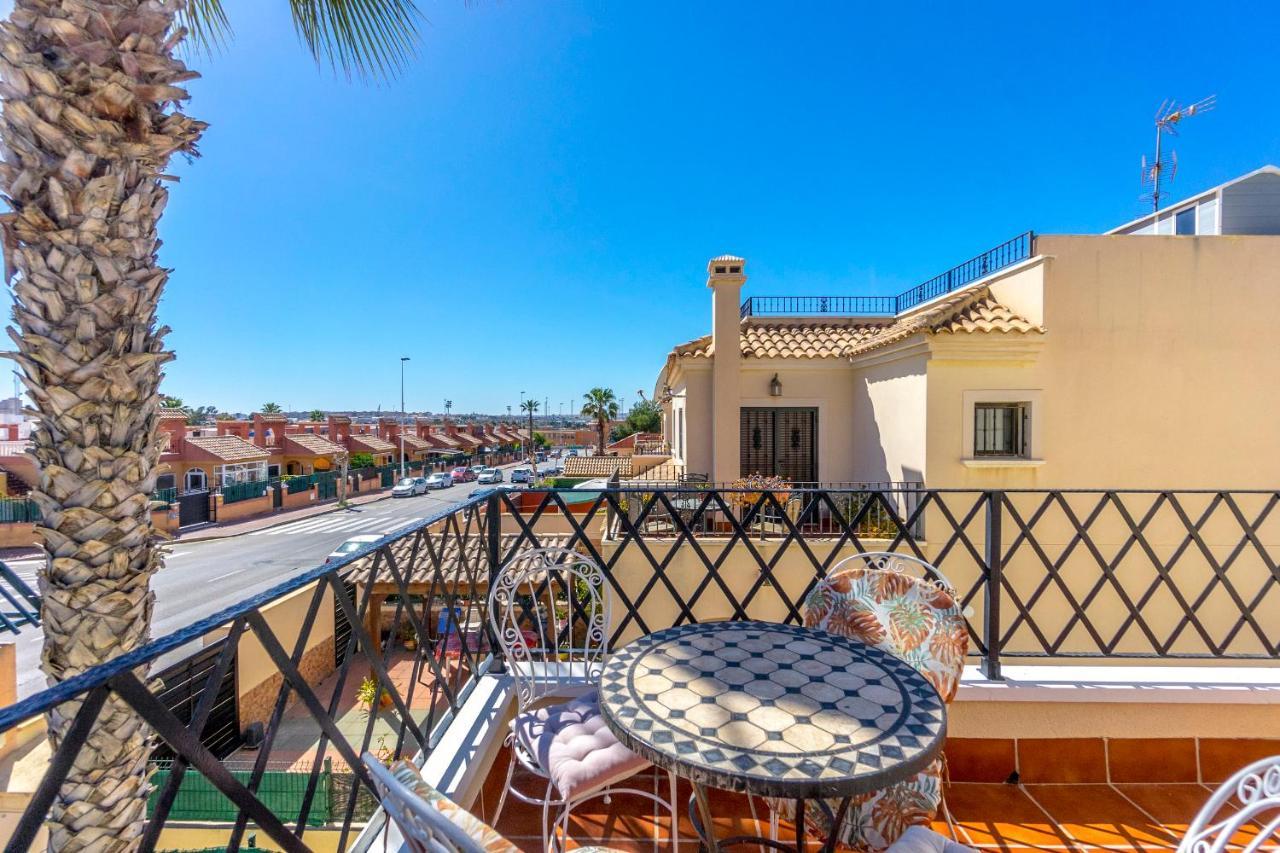 Fh Mediterraneo Torrevieja Eksteriør bilde